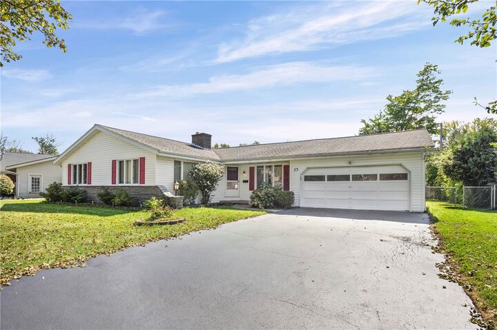 Property Photo:  23 Sweet Birch Lane  NY 14615 