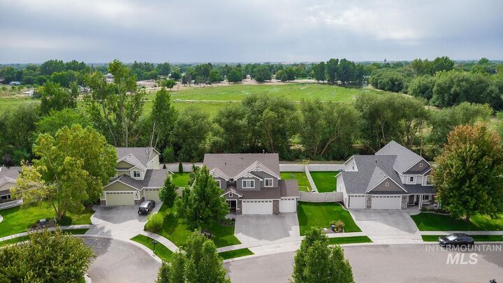 Property Photo: 1030 N Powder River Dr ID 83644