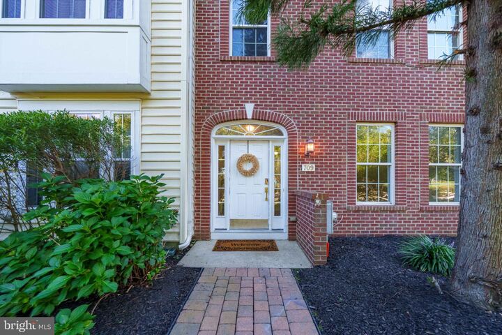 Property Photo: 709 Observatory Drive DE 19701