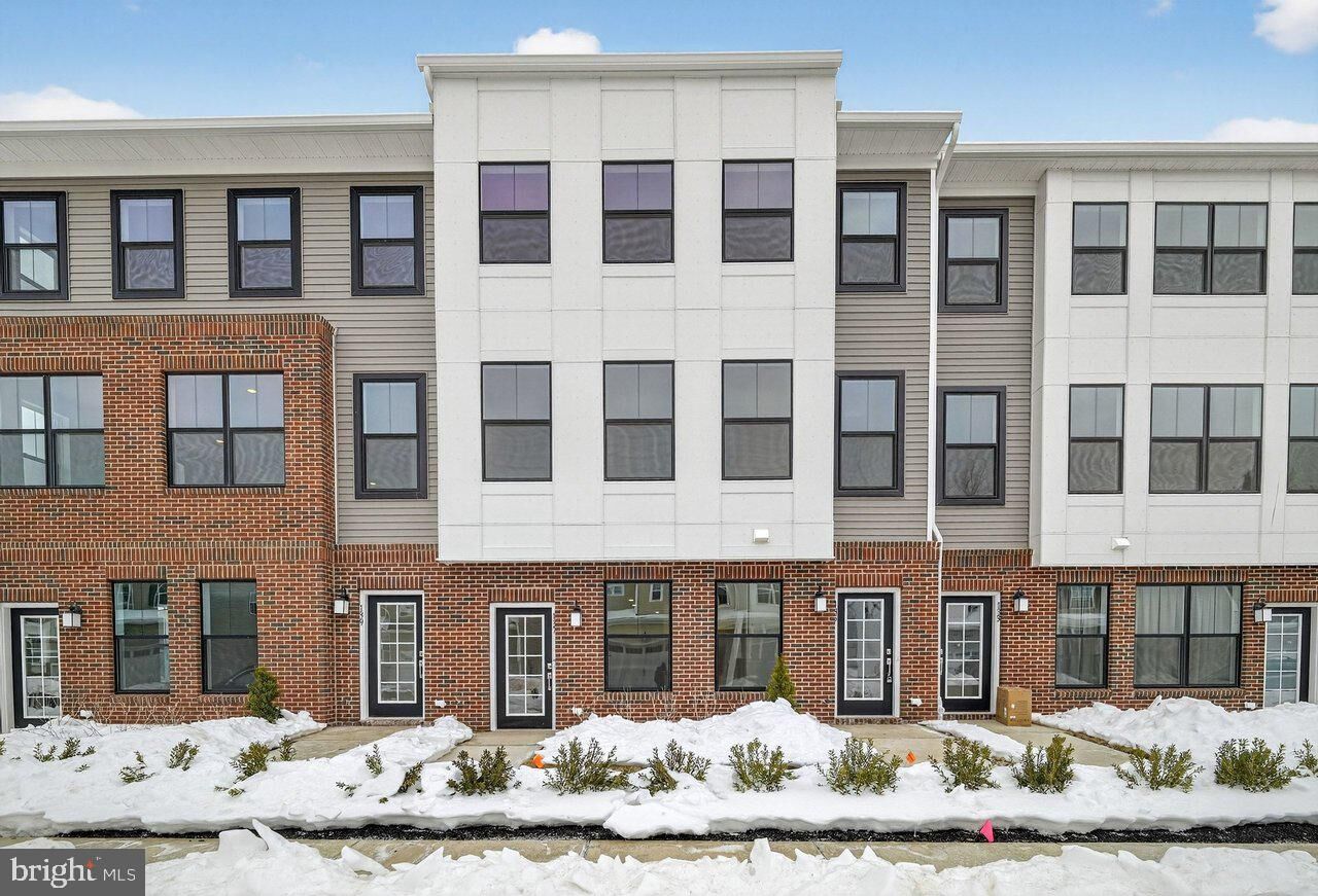 Property Photo: 135 John Vanzandt Drive NJ 08560