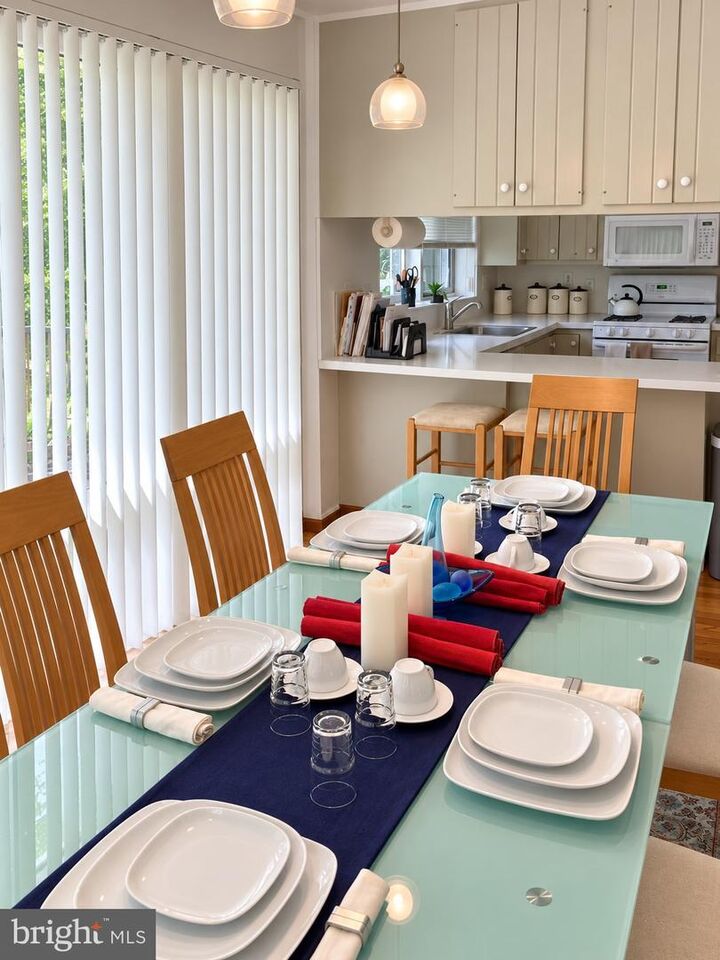 Property Photo:  4204 Hatton Court  VA 22311 