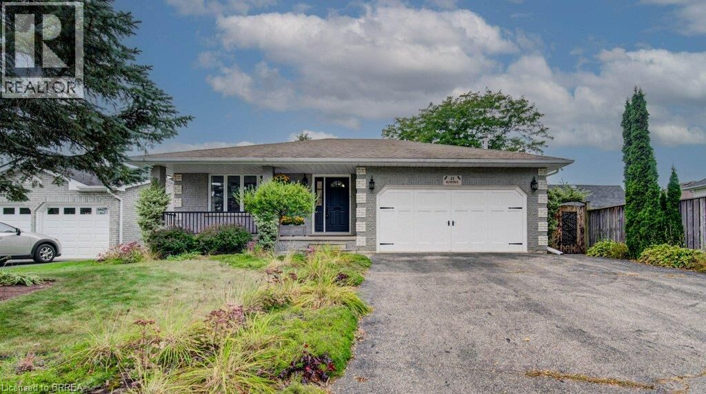 Property Photo: 27 Olivetree Road ON N3R 5E9