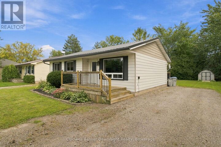 Property Photo:  170 Jarvis Street South  ON N0K 1W0 