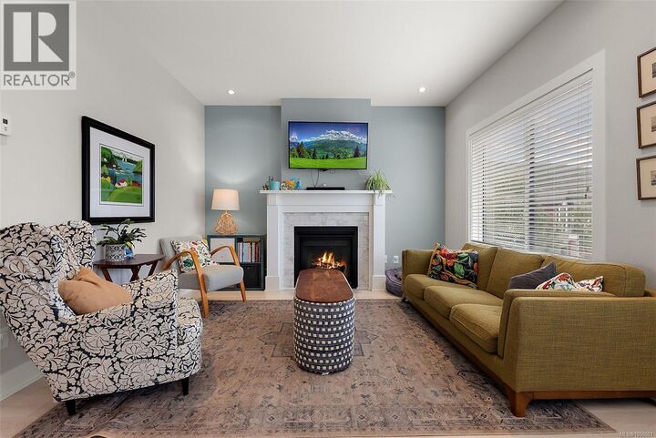 Property Photo:  2805 Lunar Court  BC V9B 4M2 
