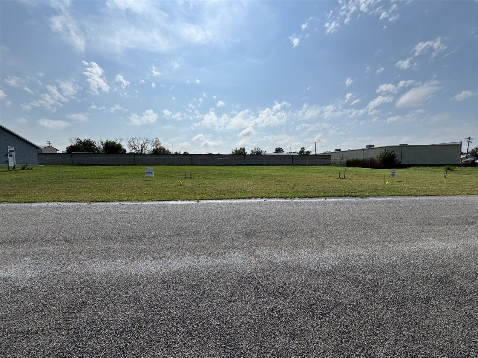 Property Photo:  199 William Way  IA 52315 