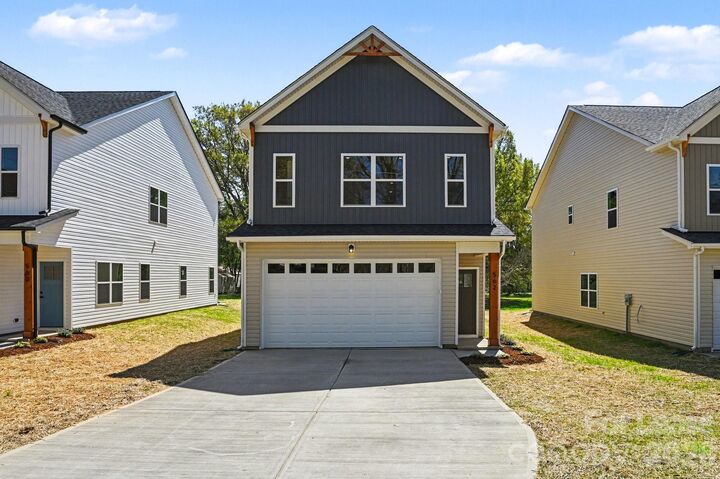 Property Photo: 562 W Wilson Avenue NC 28115