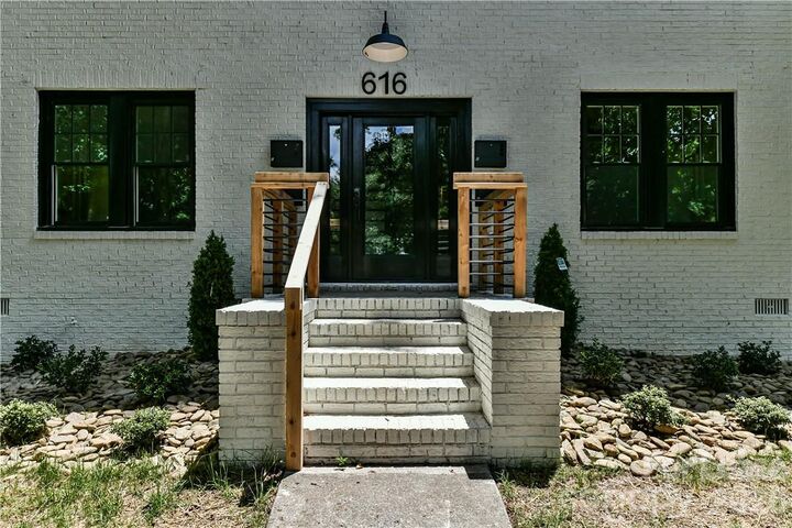 Property Photo:  616 Oakland Avenue A  NC 28204 