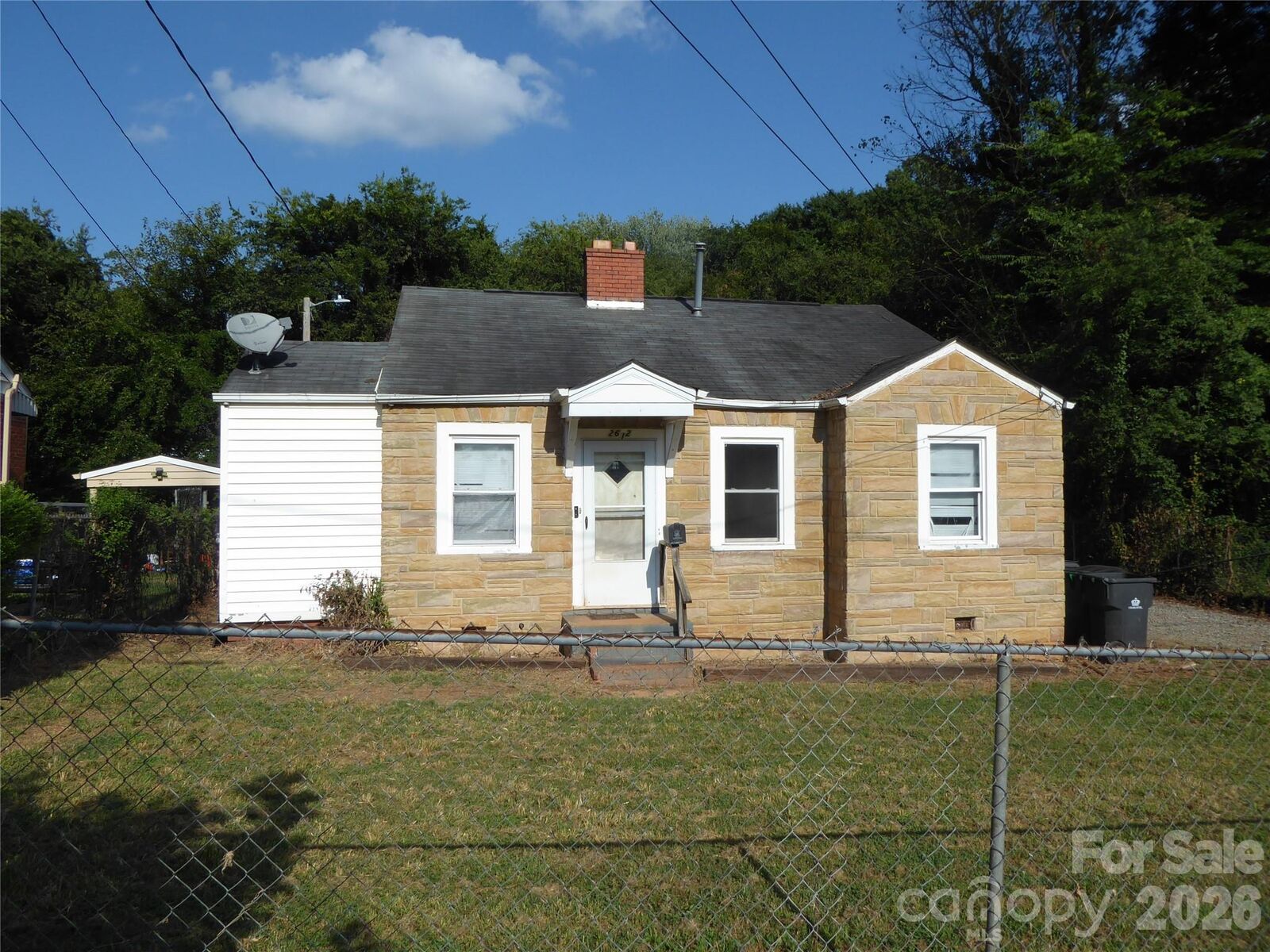 Property Photo:  2612 Elon Street  NC 28208 