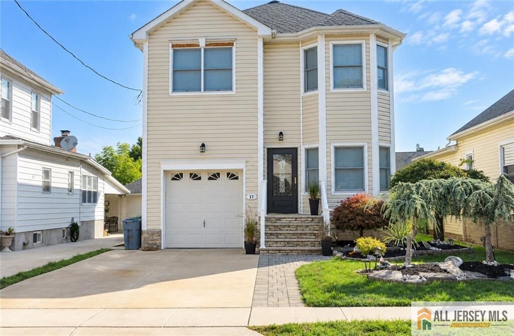Property Photo:  17 Center Street  NJ 08882 