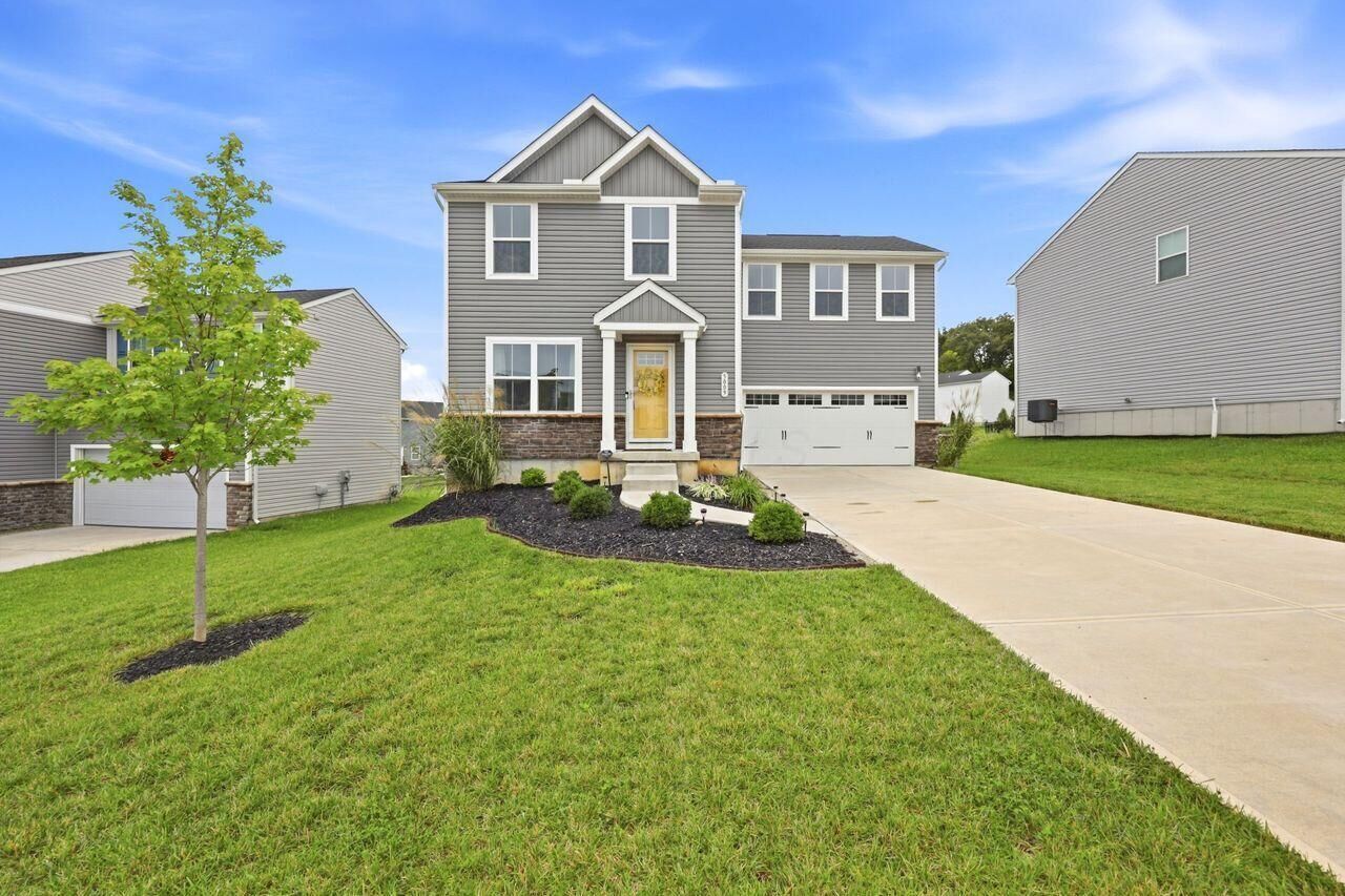 Property Photo:  5009 Brooklet Way  OH 45042 