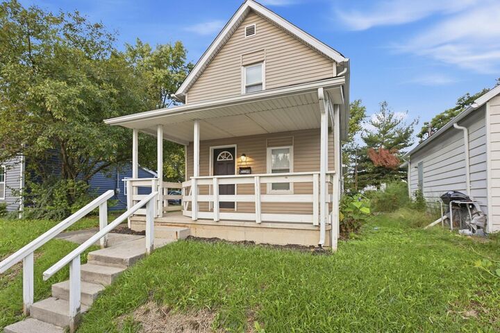 Property Photo:  2405 S 7th Street  OH 43207 