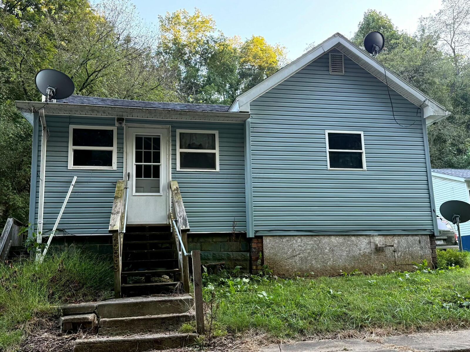 Property Photo:  45569 Long Street  OH 43144 