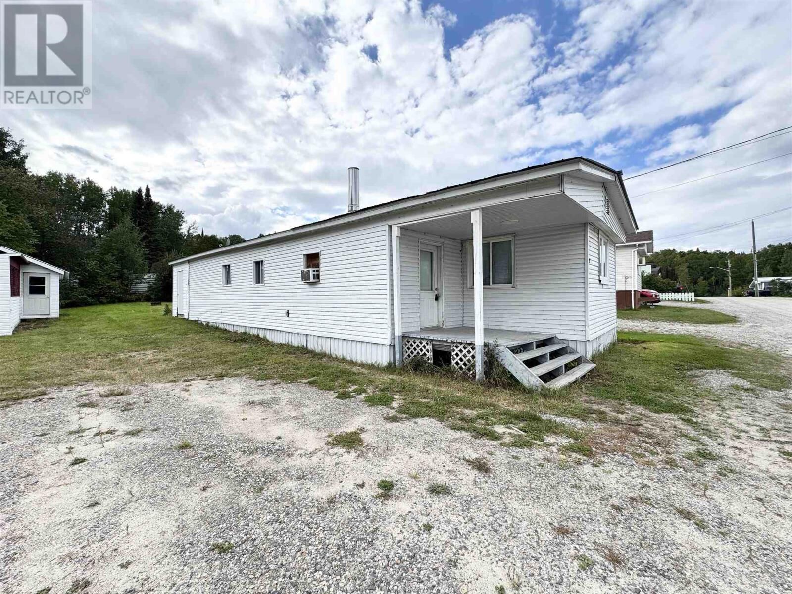 Property Photo:  3 Fontaine Dr  ON P0M 1K0 