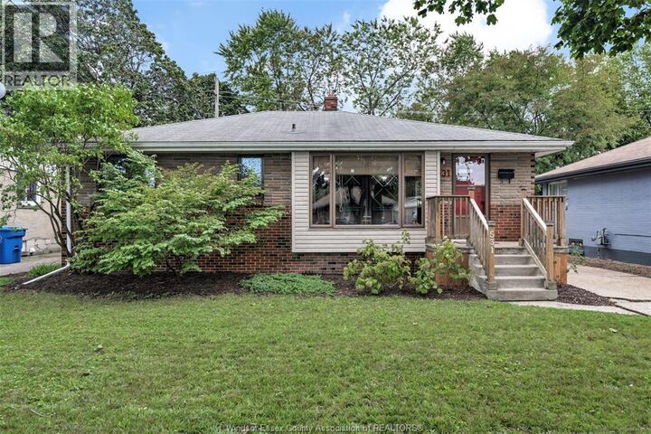 Property Photo:  531 Isack Drive  ON N8S 3W4 