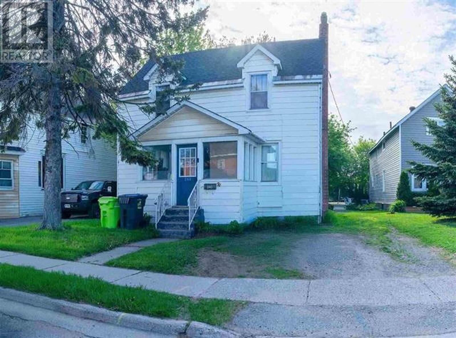 Property Photo: 240 Huron St ON P6A 1R5