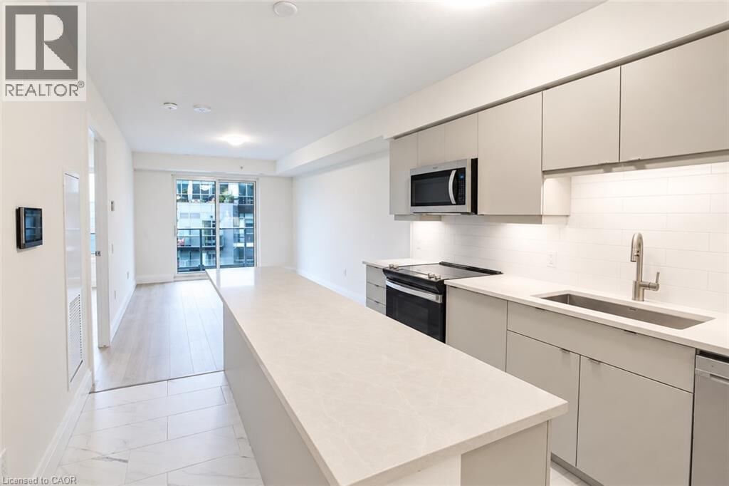 Property Photo:  93 Arthur Street South 1008  ON N1E 0T3 