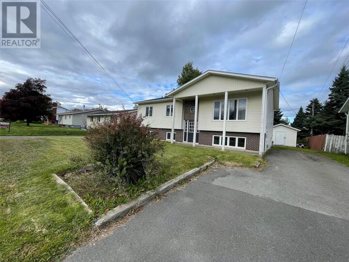 Property Photo:  80 Second Avenue  NL A2B 1B6 