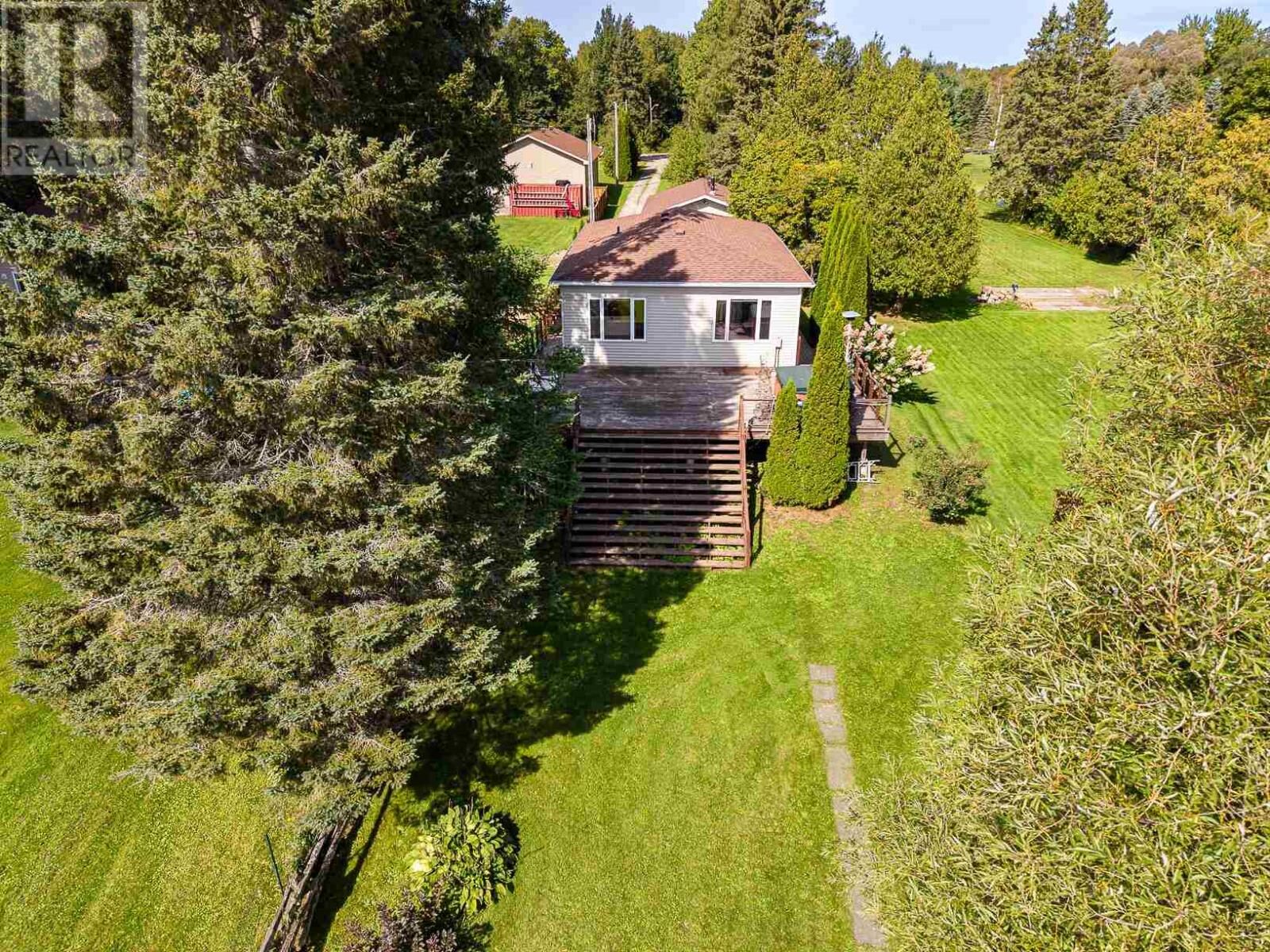 Property Photo: 515 River Rd ON P6A 5K9
