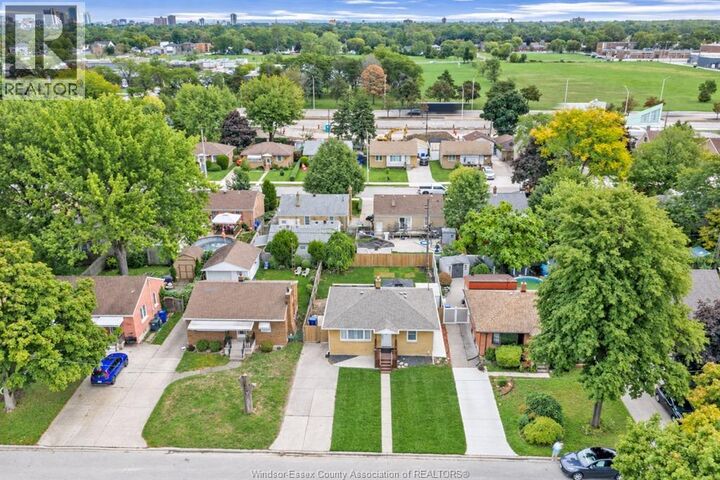 Property Photo:  1202 Harrison  ON N9C 3J5 