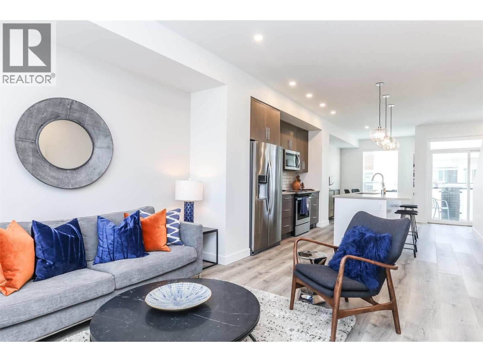 Property Photo:  610 Academy Way 109  BC V1V 0H2 