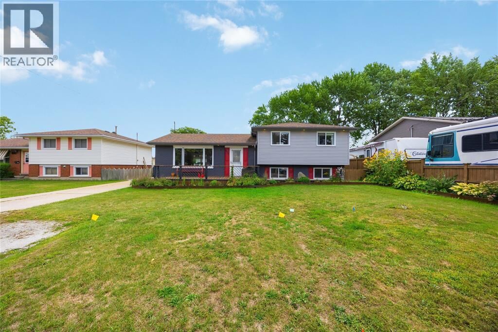 Property Photo: 372 Colborne Street ON N0N 1G0