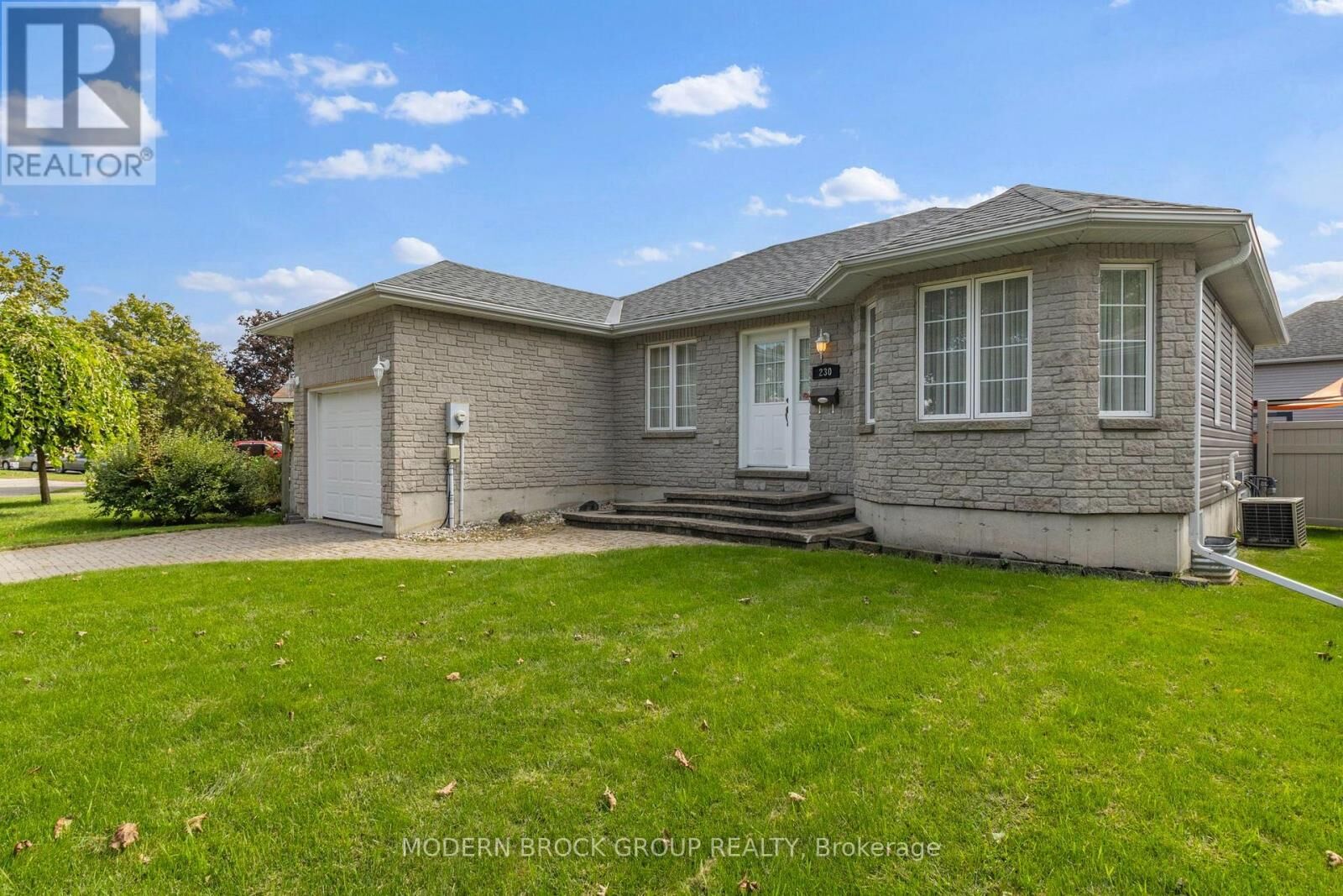 Property Photo: 230 Beley Street ON K6V 7J7