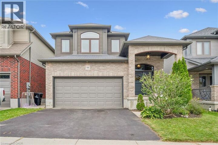 Property Photo:  94 Maplecrest Drive  ON N0B 1M0 