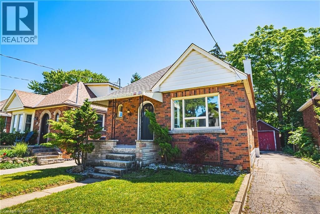 Property Photo:  203 West 2nd Street  ON L9C 3G2 
