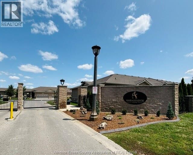 Property Photo: 6114 Tiburon Crescent ON N9J 3Y7