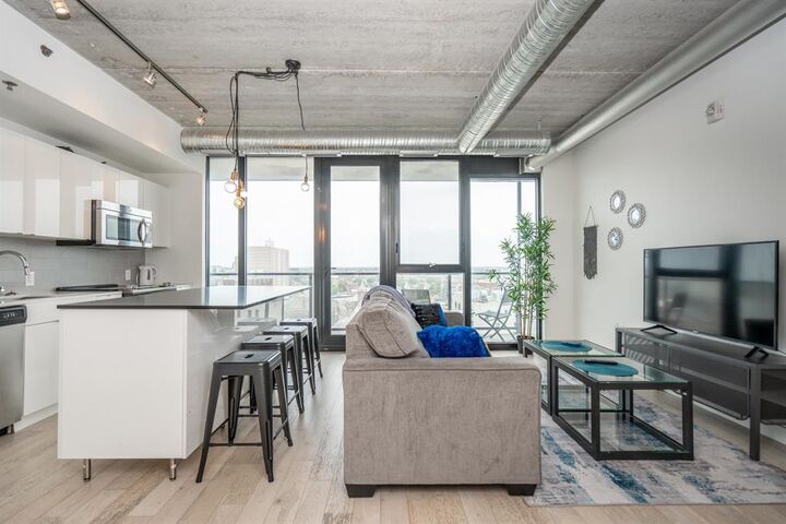 Property Photo: 311 Hargrave Street MB R3B 2C3
