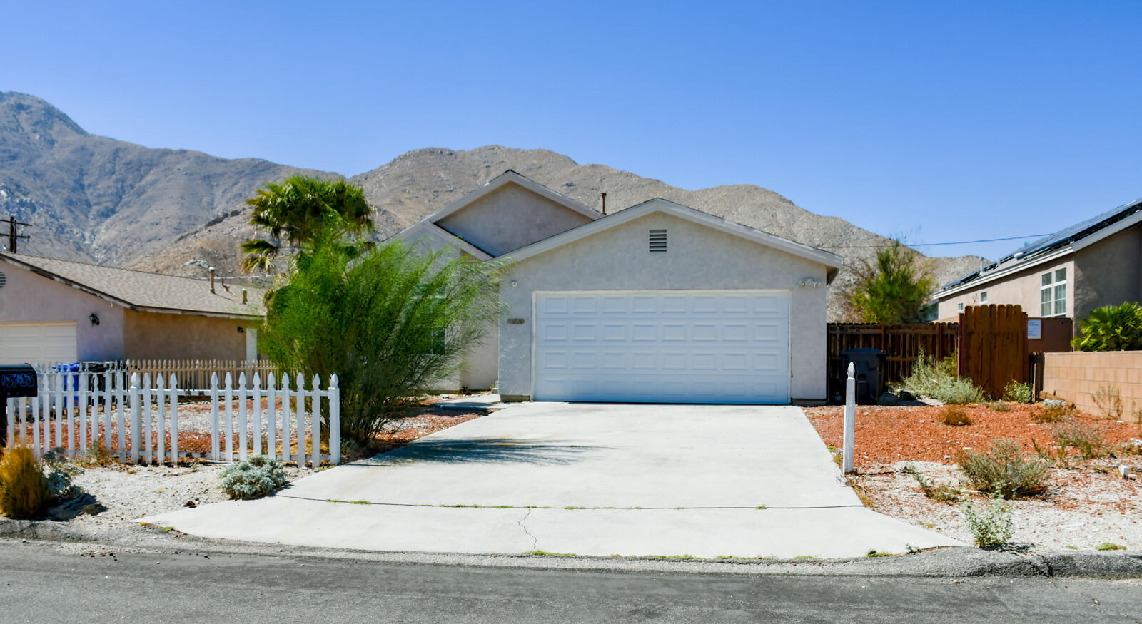 Property Photo:  15785 Snow View Drive  CA 92262 