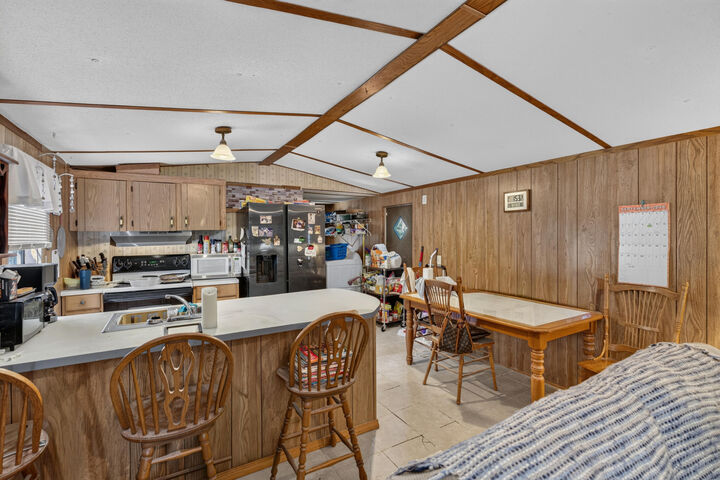 Property Photo: 5375 Stallion Drive FL 32539