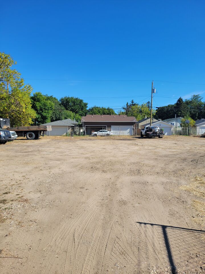Property Photo:  66 Street  AB T5B 1J9 