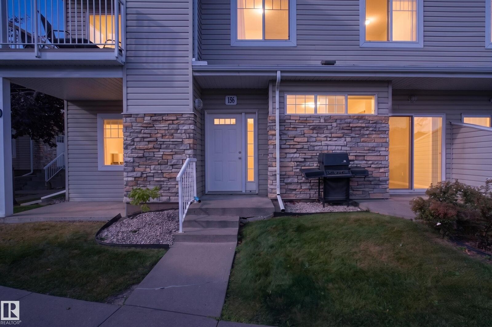 Property Photo:  460 Cranberry Way 156  AB T8H 2R3 