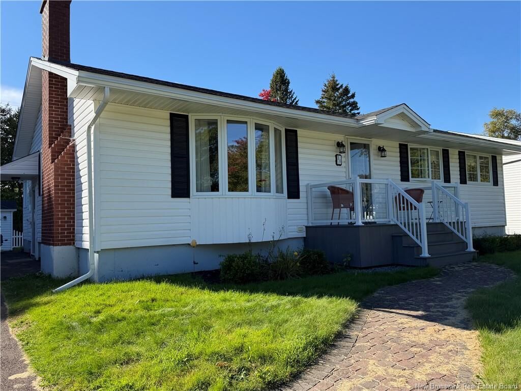 Property Photo:  36 Lindsay  NB E1B 3A1 