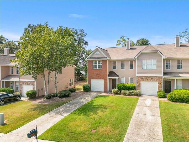Property Photo: 109 Oak Green Drive GA 30044