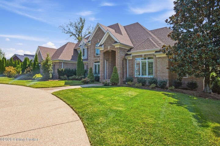 Property Photo: 11732 Paramont Way KY 40059