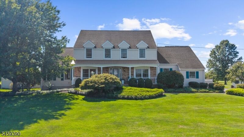 Property Photo: 36 Kingsridge Rd NJ 08825