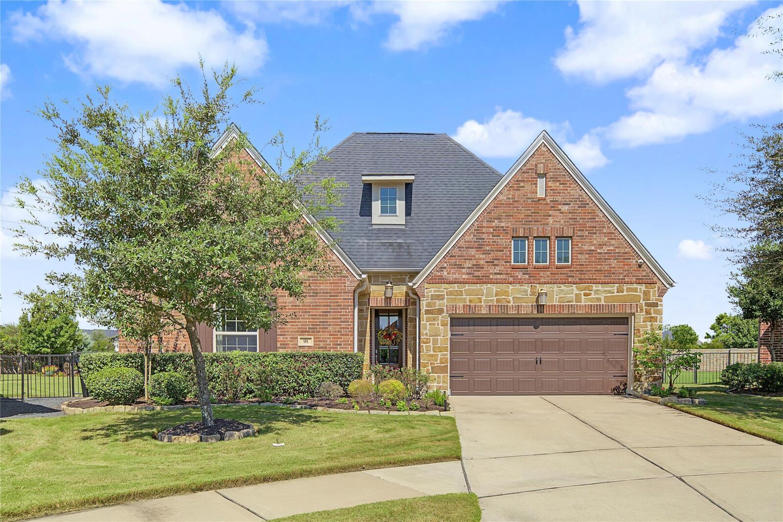 Property Photo:  91 Sweet Creek Lane  TX 77441 