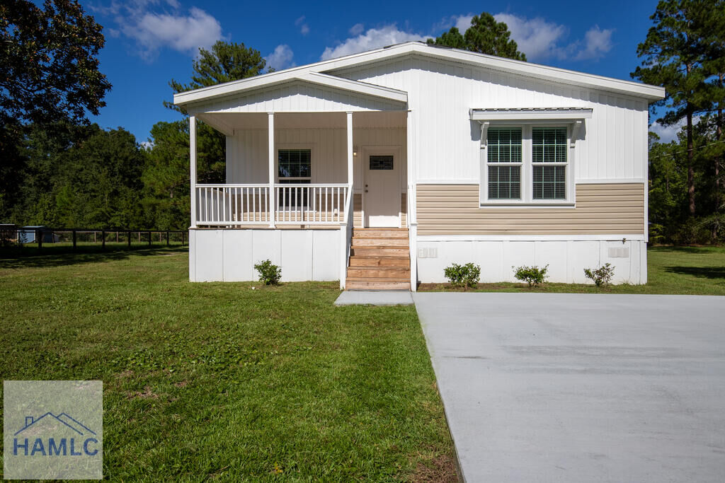 Property Photo:  660 North Macon Street  GA 31316 