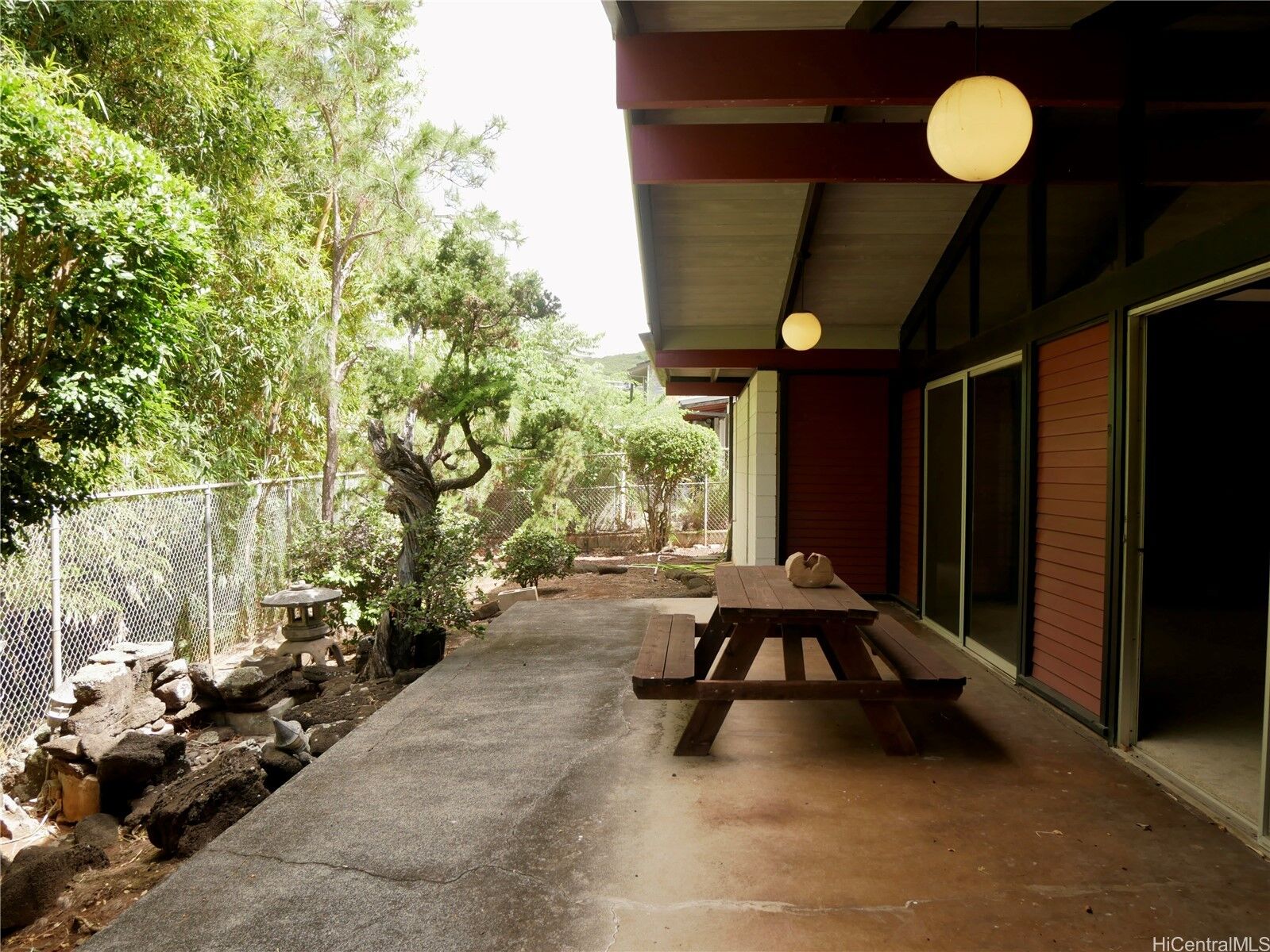 Property Photo: 1446 Mahiole Street HI 96819