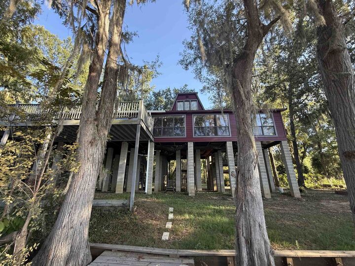 Property Photo: 519 Dorough Island Rd TX 75661