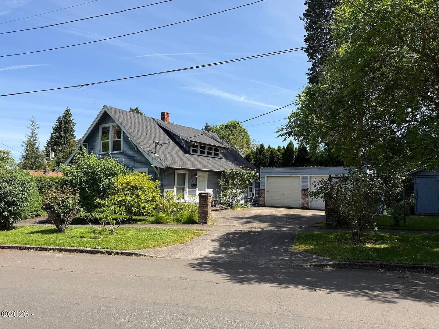 Property Photo: 8353 N Fox Street OR 97203