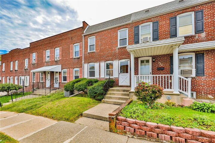Property Photo:  428 E Garrison Street  PA 18018 