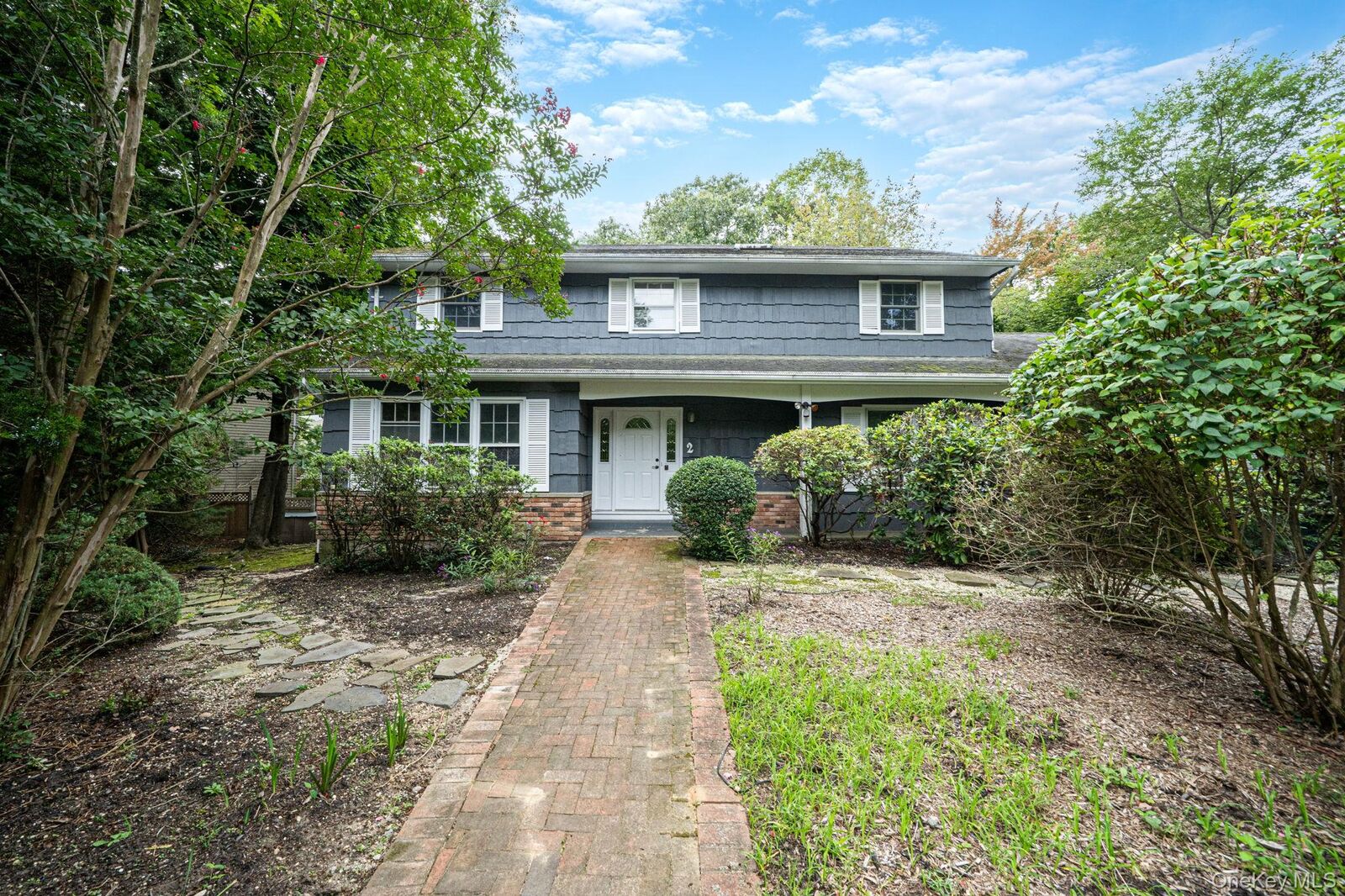 Property Photo:  2 Jefferson Court  NY 11733 