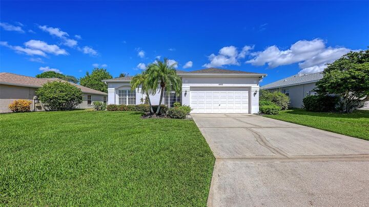 Property Photo: 4933 Thames Lane FL 34238