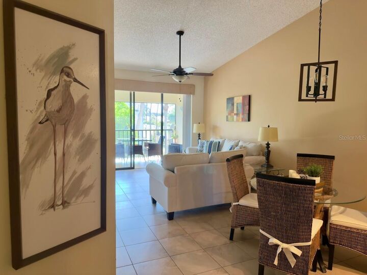 Property Photo: 4510 47th Avenue W 203 FL 34210