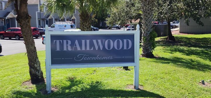 Property Photo:  3960 Willow Trail Run 1406  FL 32127 