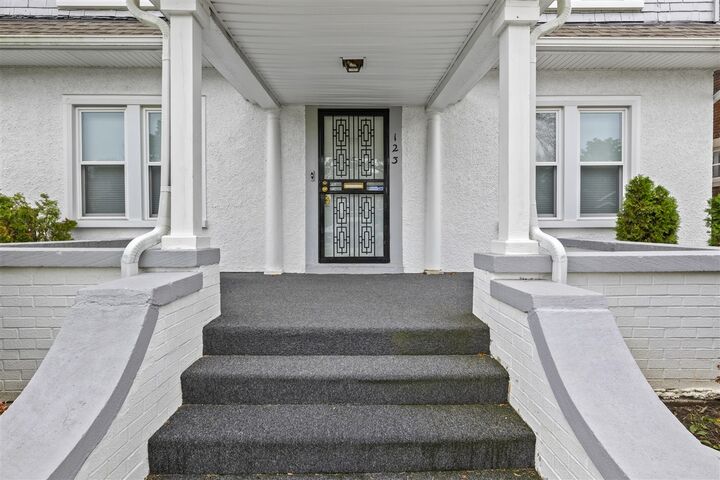 Property Photo:  123 Puritan Avenue  MI 48203-2730 