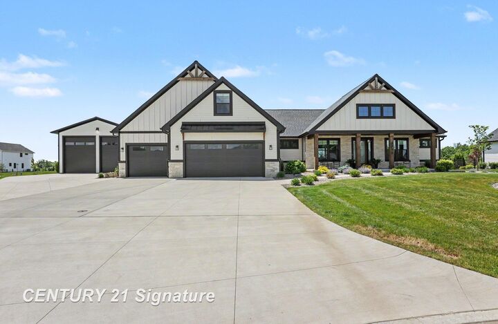 Property Photo:  8795 Copper Court  MI 48623 